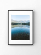 Carregar imagem no visualizador da galeria, "Clear water"