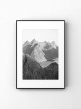 Carregar imagem no visualizador da galeria, "Earth spine"